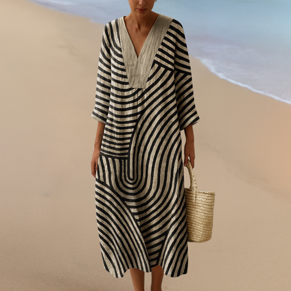 Robe Maxi Monochrome avec Motif Géométrique – Élégance Fluide en Noir et Beige