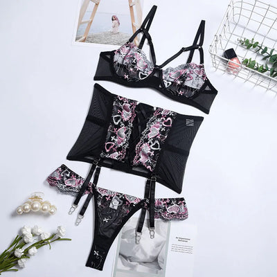 Layla | Completo intimo francese da 3 pezzi