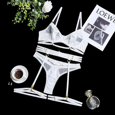 Adriana | Set di lingerie francese da 3 pezzi