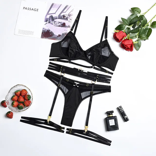 Adriana | Set di lingerie francese da 3 pezzi
