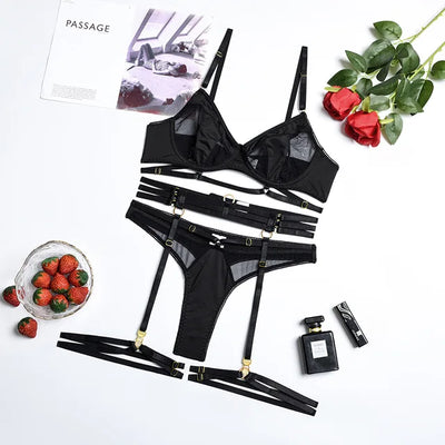 Adriana | Set di lingerie francese da 3 pezzi